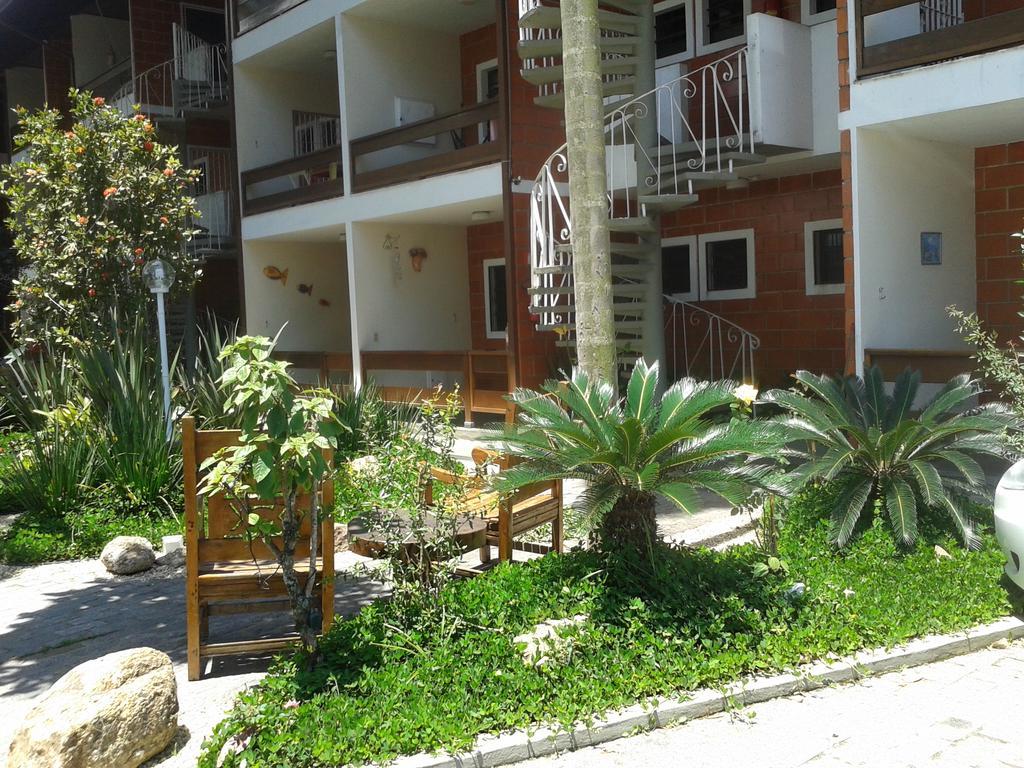 No Condominio Marina V